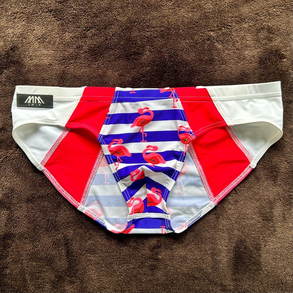 NWOT Marco Marco Blue/Hot Pink Nautical Panel Swim Brief Men’s M- 30-32 Low rise